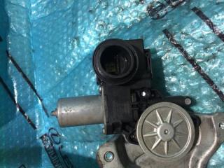 Мотор стеклоподъемника задний правый Lexus LX570 2016