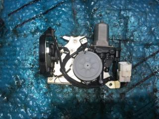 Замок крышки багажника TOYOTA LAND CRUISER 200 2013