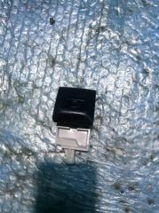 Ручка открывания капота Lexus LX570 2017 Б/У Ручка открывания капота Lexus LX570 2017