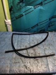 Уплотнитель стекла двери TOYOTA Land Cruiser (120)-Prado 2002-2009 2008