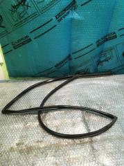 Уплотнитель стекла двери TOYOTA Land Cruiser (120)-Prado 2002-2009 2005