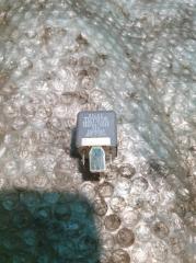 Реле TOYOTA Camry V55 2014-2018 2017