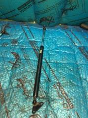 Амортизатор двери багажника TOYOTA LAND CRUISER 200 Б/У Амортизатор двери багажника TOYOTA LAND CRUISER 200