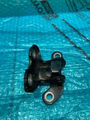 Петля двери задней правой верхняя LEXUS ES 7 2018 Б/У Петля двери задней правой верхняя LEXUS ES 7 2018