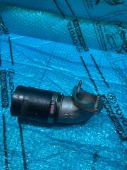 Патрубок интеркулера правый правый LEXUS LX450D 2015