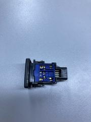Кнопка омывателя фар TOYOTA LAND CRUISER 200 URJ202 1VD-FTV 4.5 Кнопка омывателя фар TOYOTA LAND CRUISER 200 URJ202 1VD-FTV 4.5