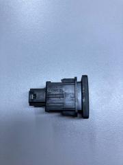 Кнопка омывателя фар LAND CRUISER 200 2018 URJ202 1VD-FTV 4.5 Кнопка омывателя фар LAND CRUISER 200 2018 URJ202 1VD-FTV 4.5