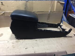 Подлокотник TOYOTA Land Cruiser 2015 Б/У Подлокотник TOYOTA Land Cruiser 2015