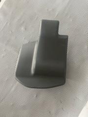 Накладка сиденья задняя левая TOYOTA Land Cruiser 2010 Б/У Накладка сиденья задняя левая TOYOTA Land Cruiser 2010