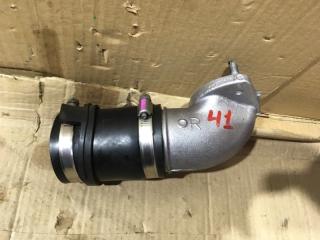 Патрубок интеркулера правый правый TOYOTA Land Cruiser 2017