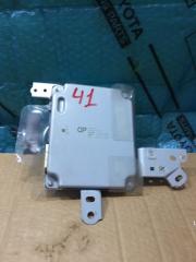 Блок управления парктроником TOYOTA Land Cruiser 2017