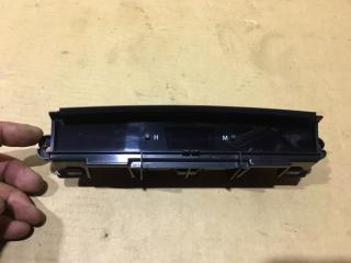 Часы TOYOTA Camry 2017