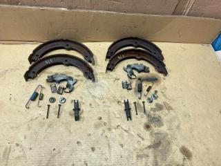 Колодки стояночного тормоза TOYOTA Land Cruiser 2017