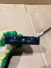 Кнопка обогрева сидений TOYOTA HIGHLANDER 2014 Б/У Кнопка обогрева сидений TOYOTA HIGHLANDER 2014