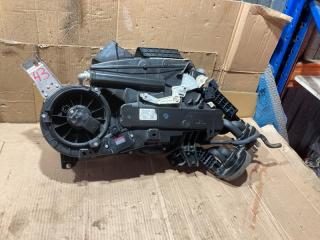 Корпус отопителя задний TOYOTA HIGHLANDER 2014