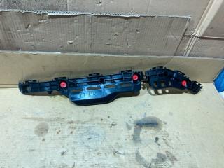 Кронштейн заднего бампера правый задний правый TOYOTA HIGHLANDER 2018 Б/У Кронштейн заднего бампера правый задний правый TOYOTA HIGHLANDER 2018