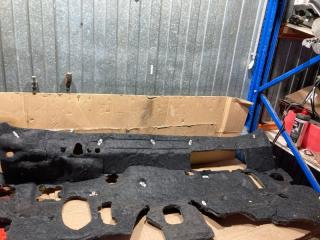 Шумоизоляция TOYOTA Land Cruiser 2010