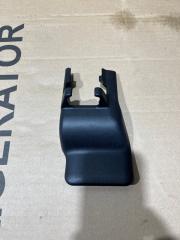 Заглушка крепления сиденья задняя правая LEXUS RX300 2019