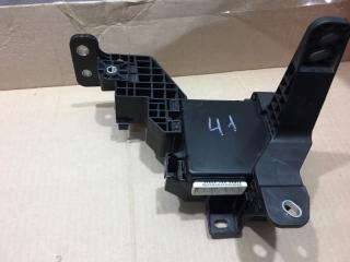 Блок предохранителей салонный правый TOYOTA Land Cruiser 2017 Б/У Блок предохранителей салонный правый TOYOTA Land Cruiser 2017