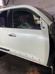 Дверь передняя правая TOYOTA Land Cruiser 2015 Б/У Дверь передняя правая TOYOTA Land Cruiser 2015