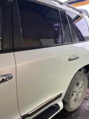 Дверь задняя левая TOYOTA Land Cruiser 2015 Б/У Дверь задняя левая TOYOTA Land Cruiser 2015