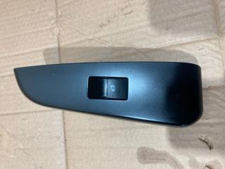 Кнопка стеклоподъемника задняя правая TOYOTA HIGHLANDER 2014 Б/У Кнопка стеклоподъемника задняя правая TOYOTA HIGHLANDER 2014