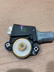 Моторчик люка TOYOTA Land Cruiser 2010