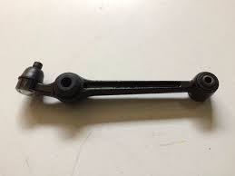 Рычаг MAZDA DEMIO 96-02