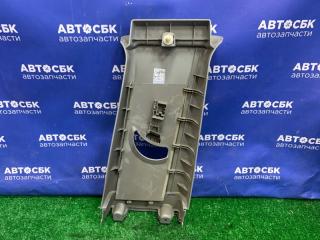 Пластик центральной стойки левый V5 2014 4A92S