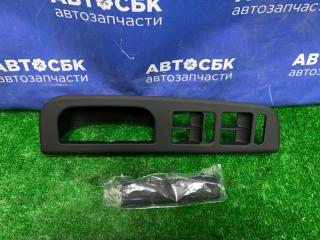 Накладка блока стеклоподьемников Volkswagen Golf