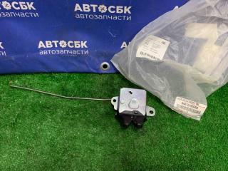 Замок двери багажника TOYOTA COROLLA 2000-2006