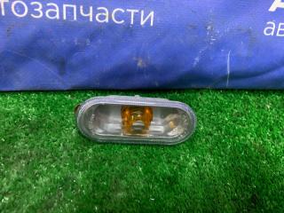 Запчасть повторитель в крыло передний Volkswagen POLO 2010-2020