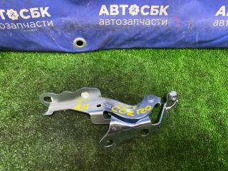 Петля капота TOYOTA COROLLA 00-03 новая Петля капота TOYOTA COROLLA 00-03