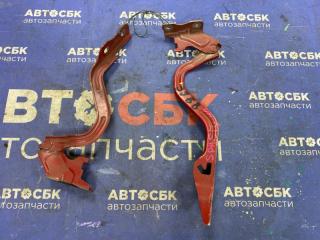 Петля капота Toyota Corolla Spacio контрактная Петля капота Toyota Corolla Spacio