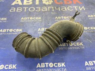 Патрубок воздушного фильтра Toyota Corolla