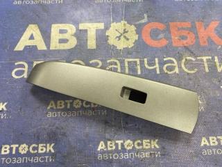 Накладка блока стеклоподьемников передняя левая Toyota Prius 2003-2009