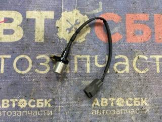 Датчик положения коленвала Toyota Corolla новая Датчик положения коленвала Toyota Corolla