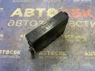 Запчасть блок предохранителей Nissan Tiida