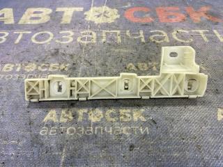 Фото запчасти крепление бампера переднее левое Mitsubishi Lancer контрактная запчасть Запчасть крепление бампера переднее левое Mitsubishi Lancer