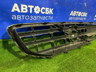 Решетка радиатора V40 2012-2016 MV B4154T4