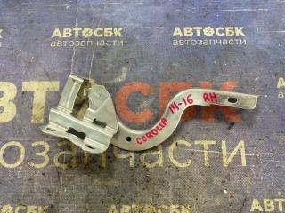 Петля капота правая Toyota Corolla 2012-2019 новая Петля капота правая Toyota Corolla 2012-2019