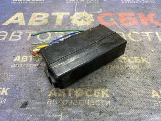 Запчасть блок предохранителей Nissan Teana