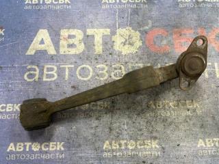 Рычаг передний правый Toyota Camry 