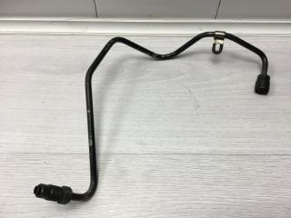 Фото запчасти трубка масляная VOLVO V40 2002 контрактная запчасть Запчасть трубка масляная VOLVO V40 2002