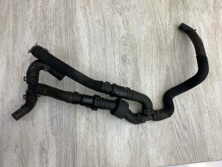 Запчасть патрубок системы охлаждения AUDI A5 2011