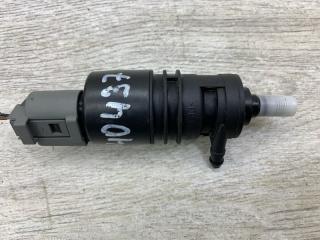 Запчасть насос омывателя BMW X1 2011