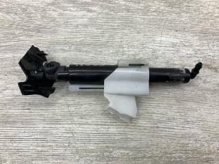 Фото запчасти форсунка омывателя фар правая FORD MONDEO 2010 контрактная запчасть Запчасть форсунка омывателя фар правая FORD MONDEO 2010