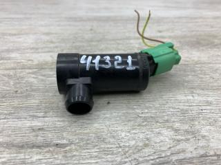 Запчасть насос омывателя SUBARU FORESTER 2011