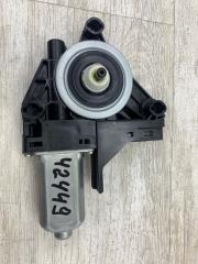 Фото запчасти моторчик стеклоподъемника передний правый VOLVO XC60 2014 контрактная запчасть Запчасть моторчик стеклоподъемника передний правый VOLVO XC60 2014