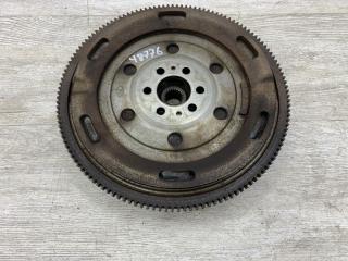 Фото запчасти маховик AUDI A4 2001 контрактная запчасть Запчасть маховик AUDI A4 2001